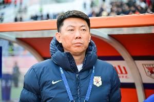 泰山助教:球队所有人都希望瓦科留队,球员转会很正常,祝福瓦科